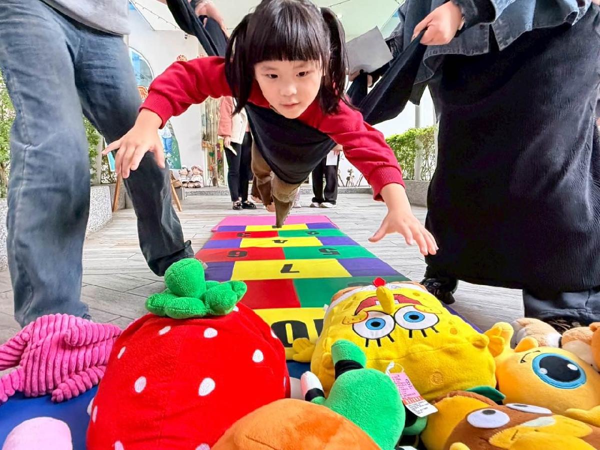 e2d571c8-e876-4706-b418-5dd1a62bed6f