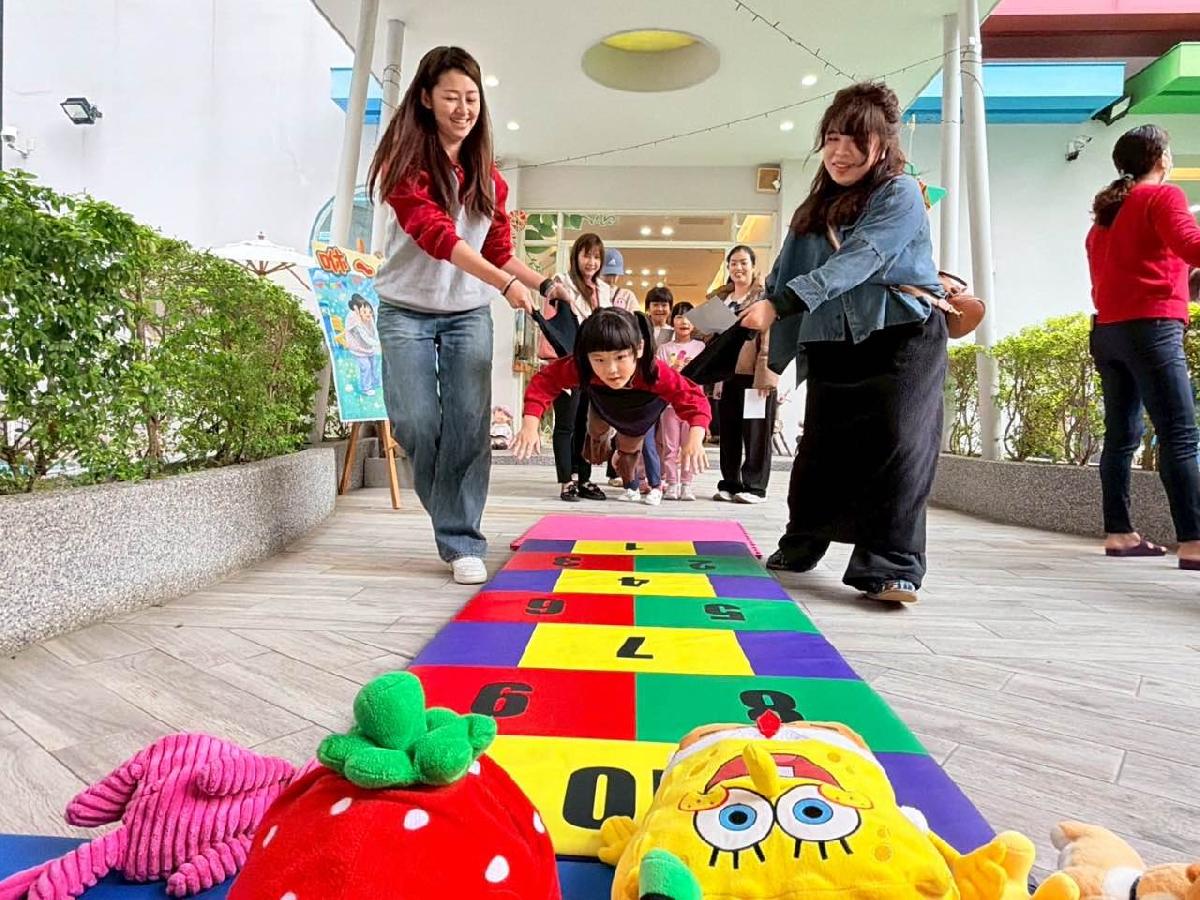 4ac4b9e7-b901-45b6-8f98-caad5ac1c146