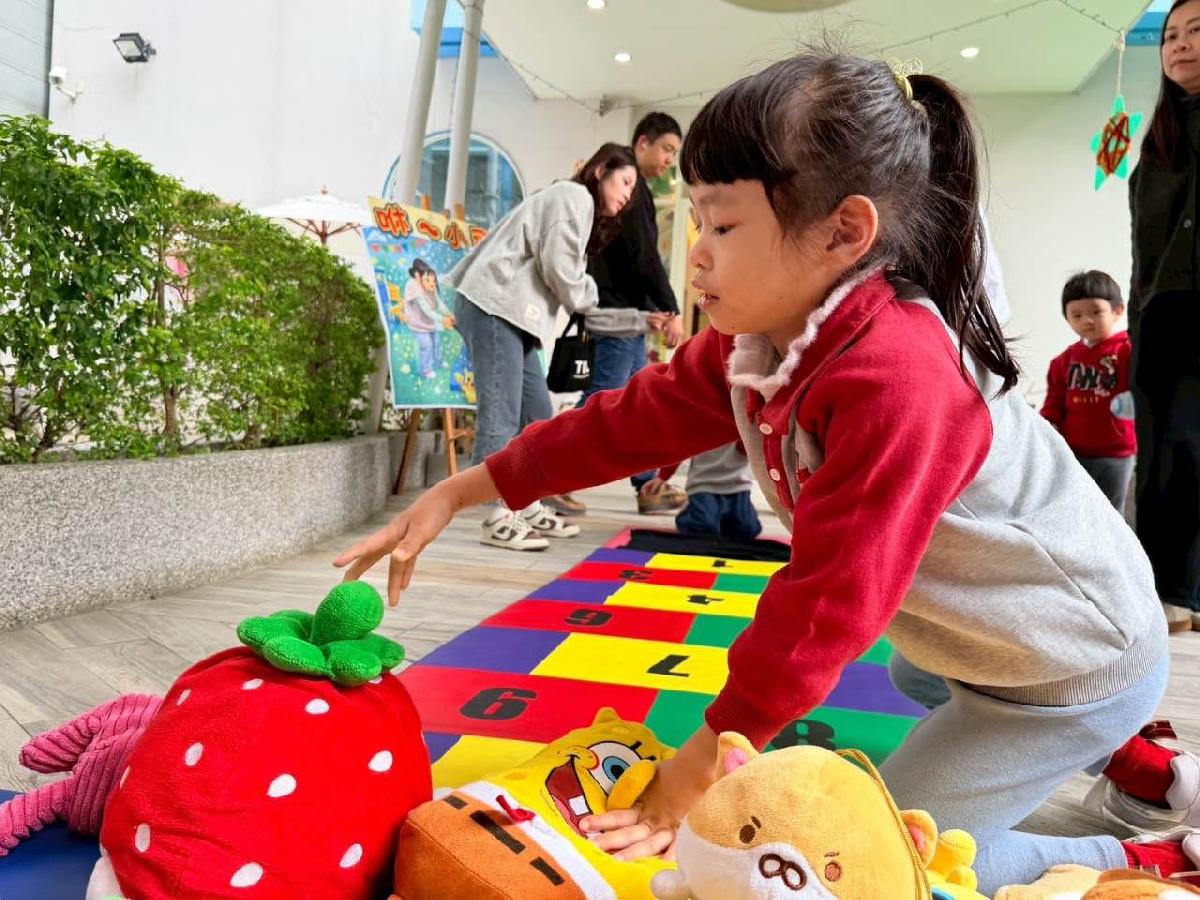 18053ed3-4f5f-43e9-b55c-ead280fe9389