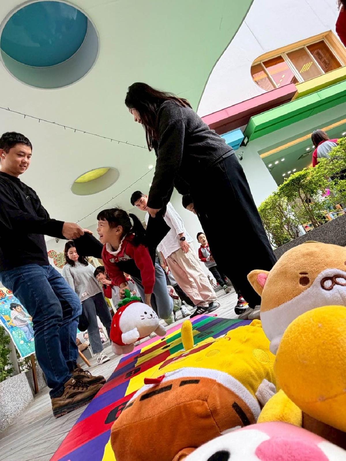 56d8945c-be09-40d0-bef6-ce9f5d39088e