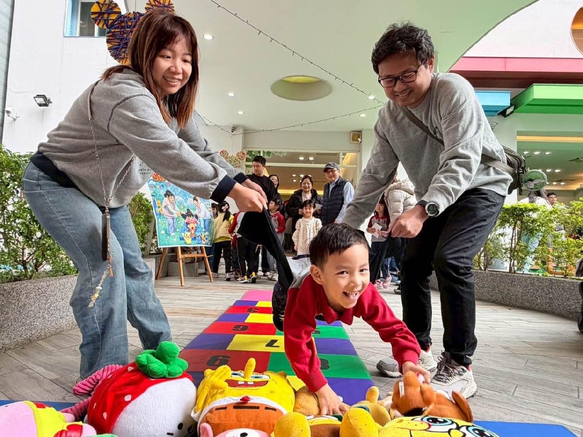 2c0131f0-7a02-4b5d-9b10-ef6a4a39fede