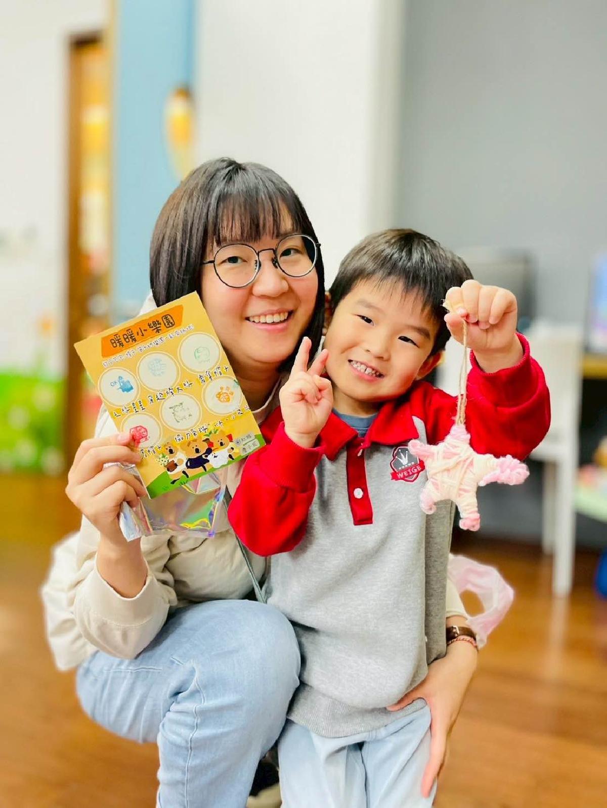 9f5defc1-6834-4656-bd1d-aaa9a5525a04