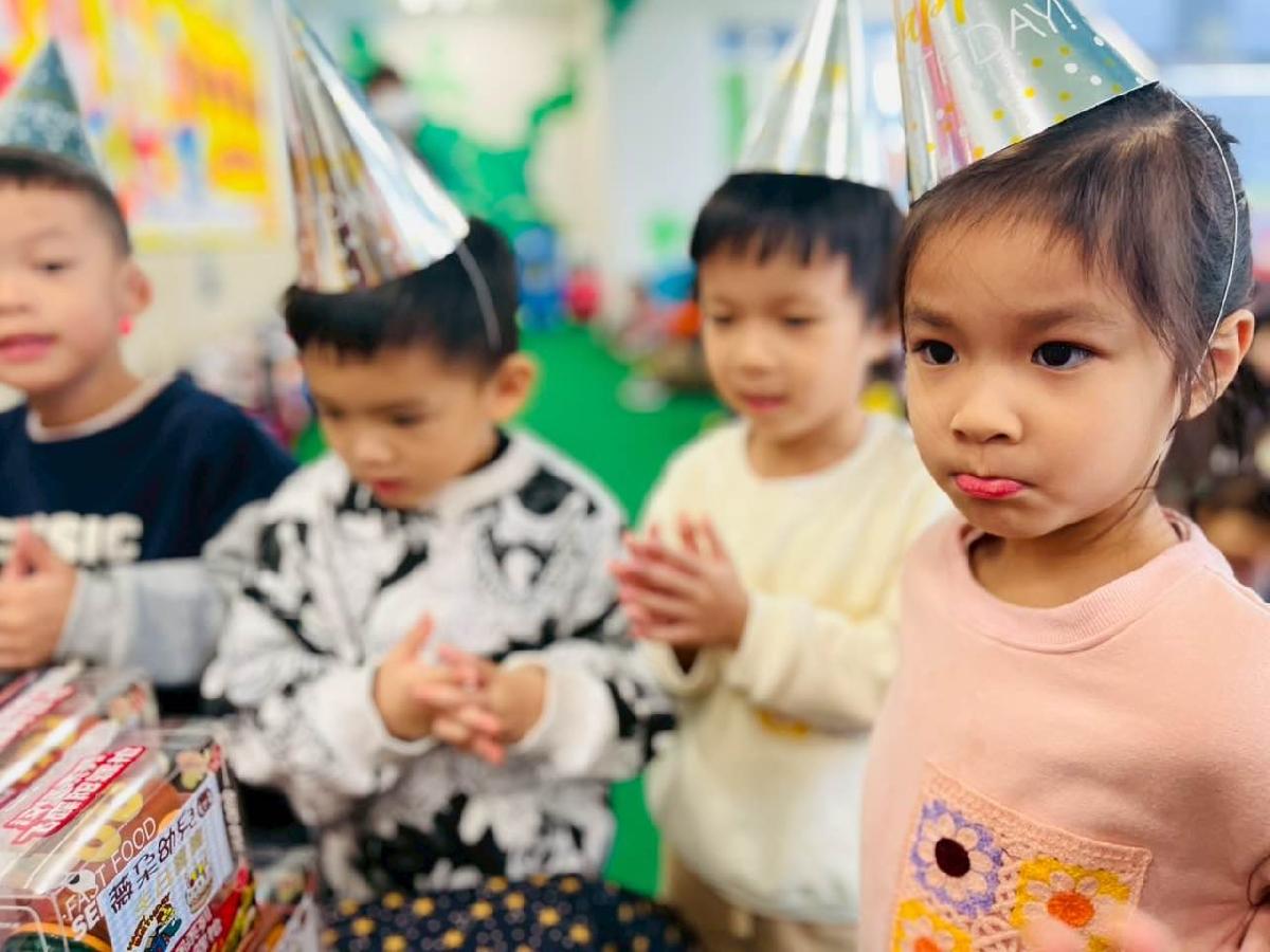 62bda9a0-8290-4814-a0a2-bc6f914320d5