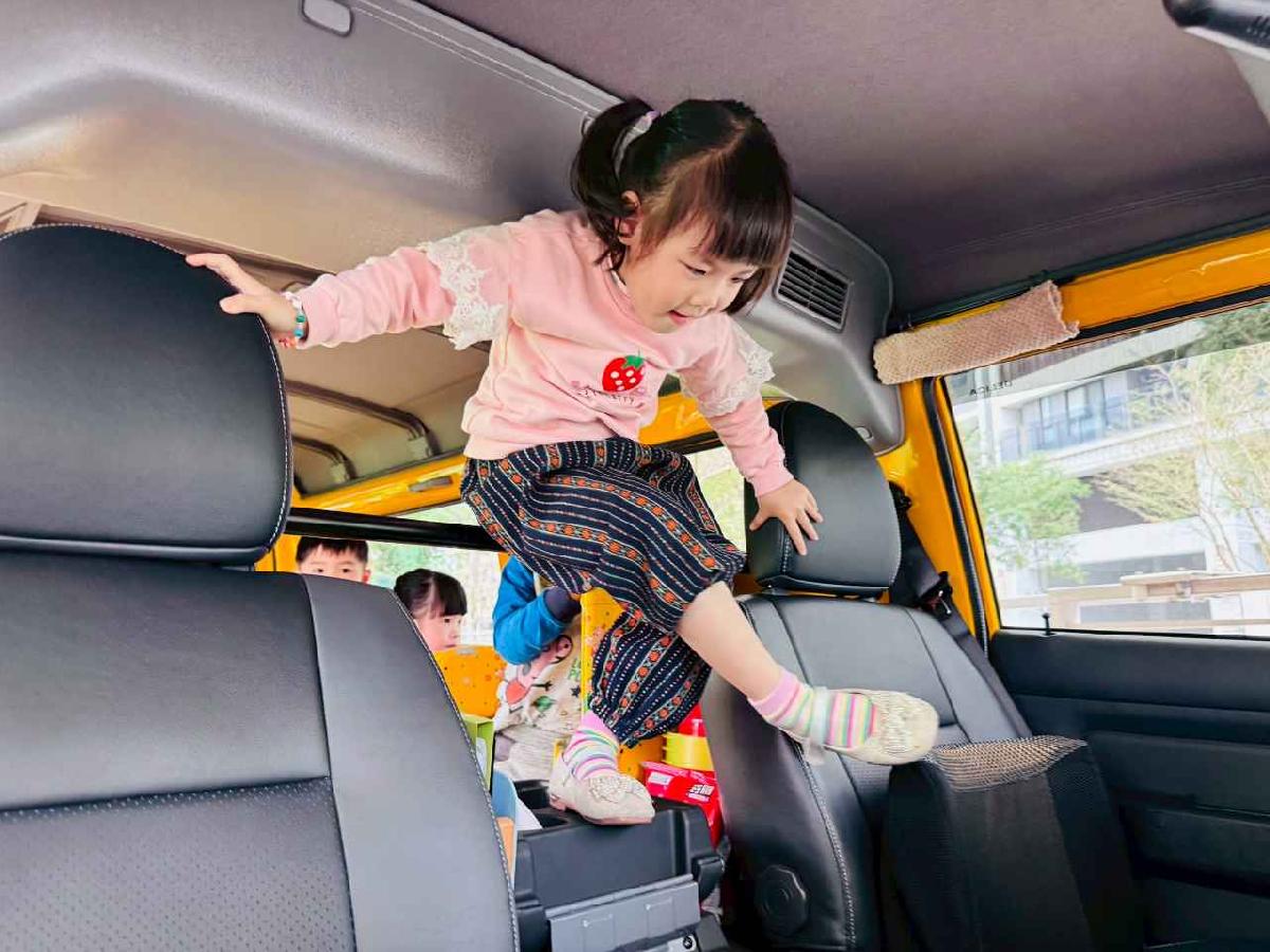 line_album_娃娃車安全宣導_260226_55