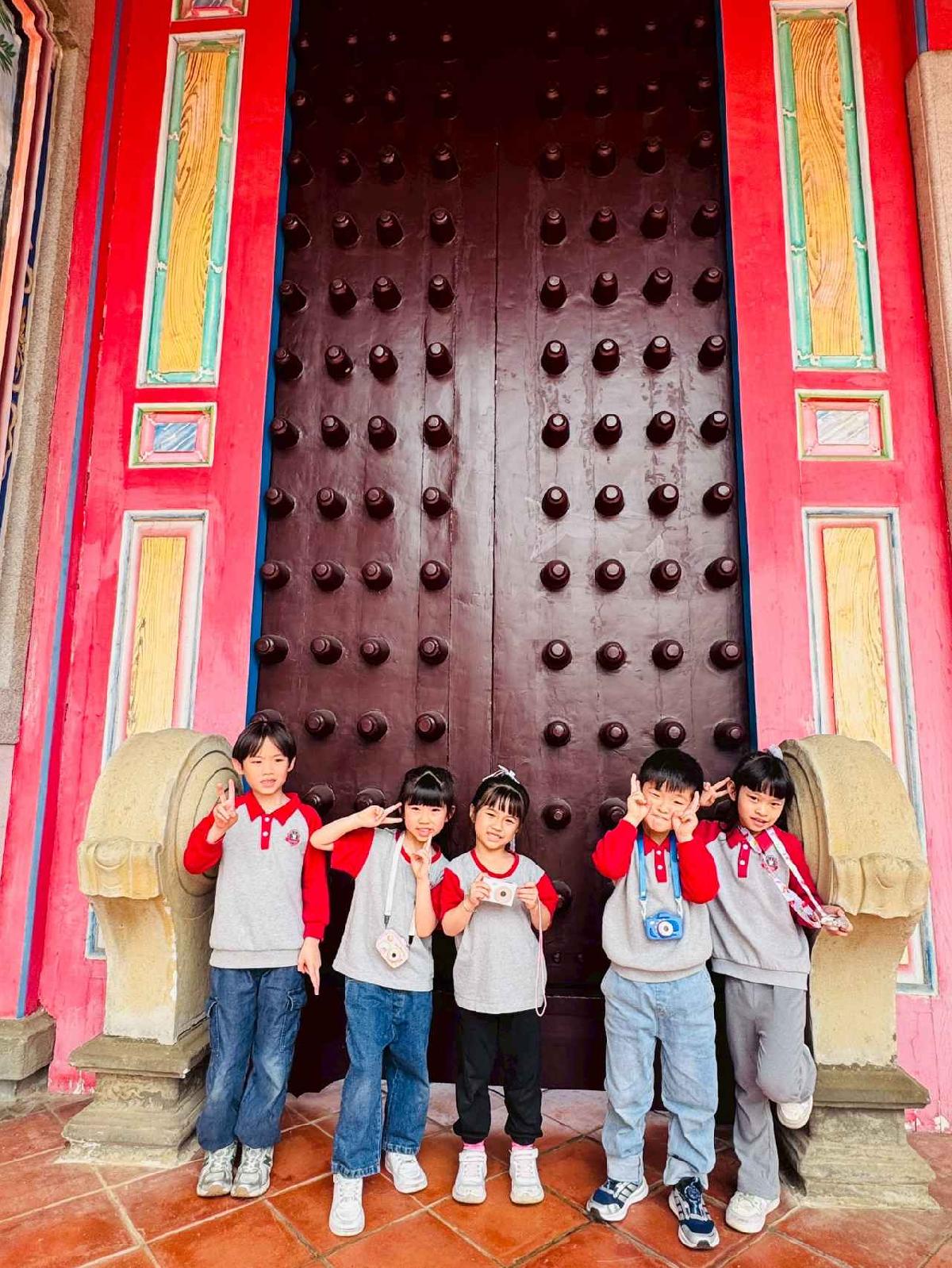 line_album_2026330_260330_552