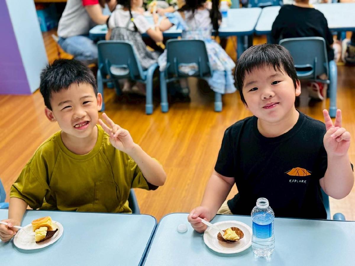 f3281685-e7d7-4bfc-b9d1-6493616fa5e4