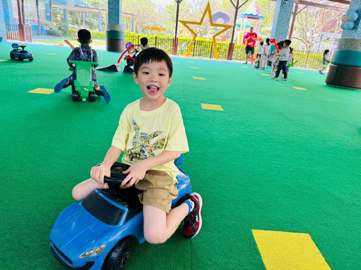 798dc75d-b721-4cc6-b473-562271abd812