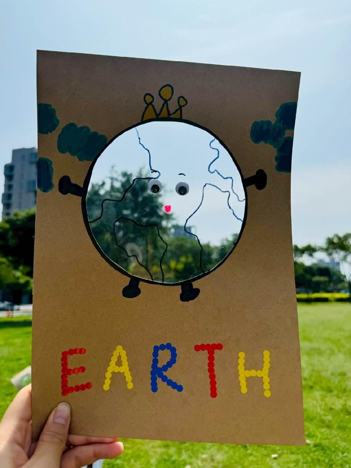 b70a79a1-ae58-407b-bc74-efdd45e46cd1