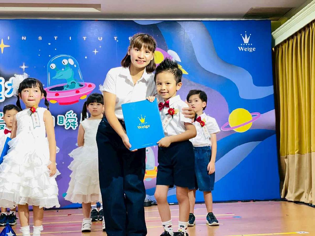 line_album_宇宙班_260720_185